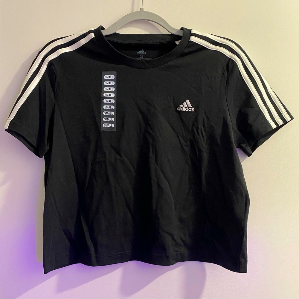 NWT ADIDAS Cropped Black T-Shirt Size S Women’s